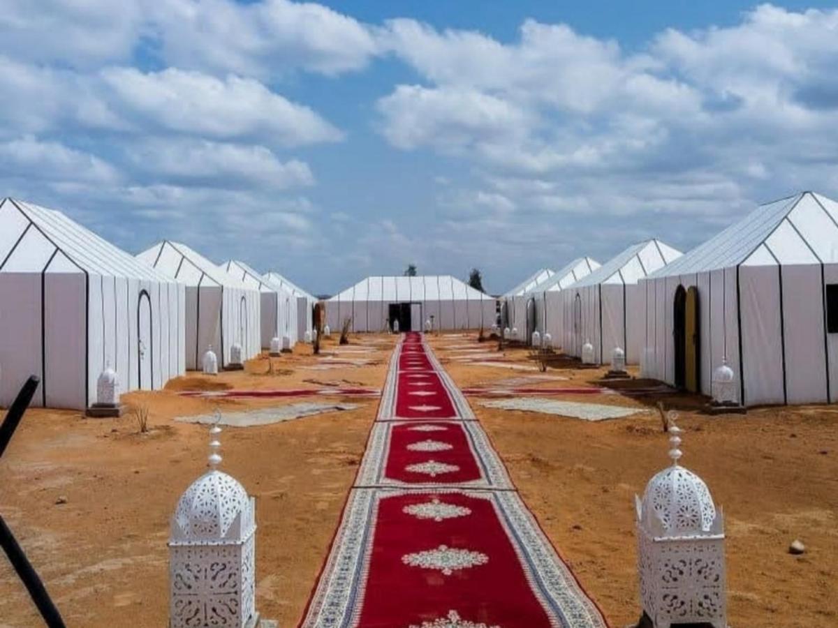Desert Paradise Luxury Camp 메르주가 외부 사진
